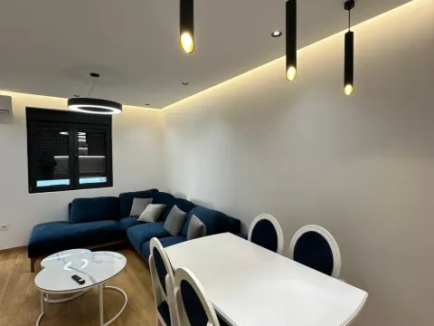 Rent, two bedroom apartment, 53m², City Kvart, Podgorica - image 3