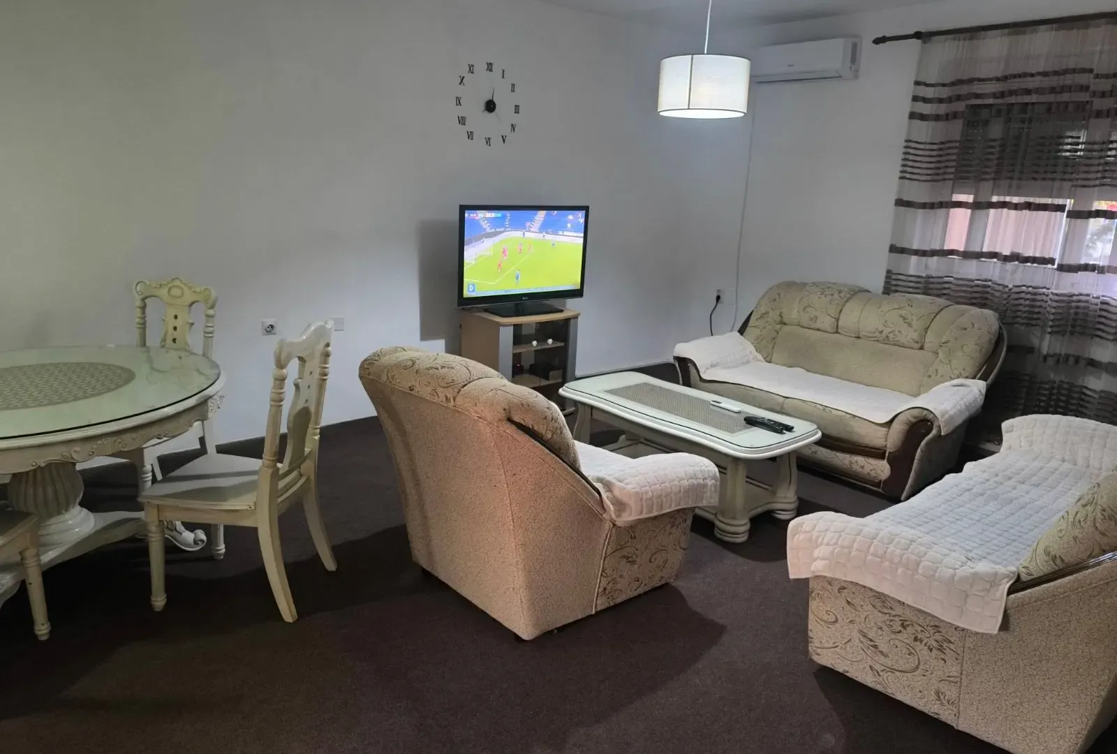 Izdavanje, trosoban stan, 70m², Stari Aerodrom, Podgorica
