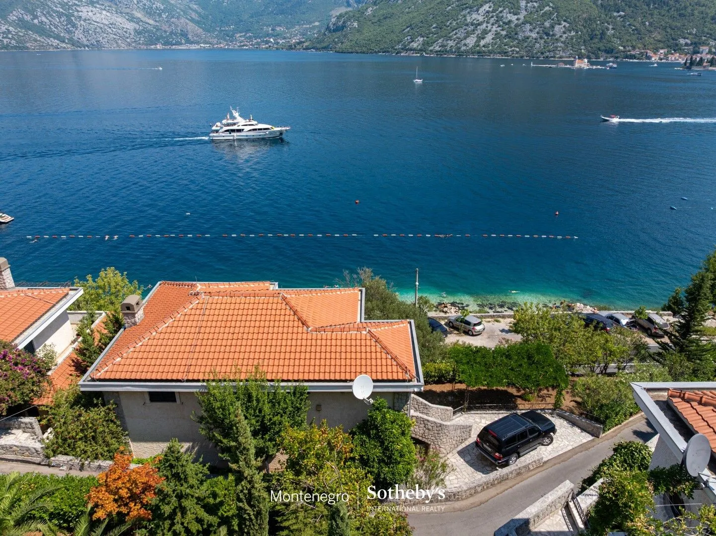 Sale, house, 235m², Kostanjica, Kotor