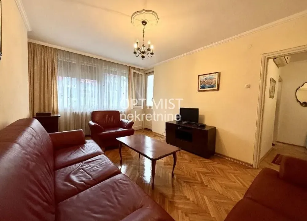 Izdavanje, jednosoban stan, 48m², Stari Grad, Beograd