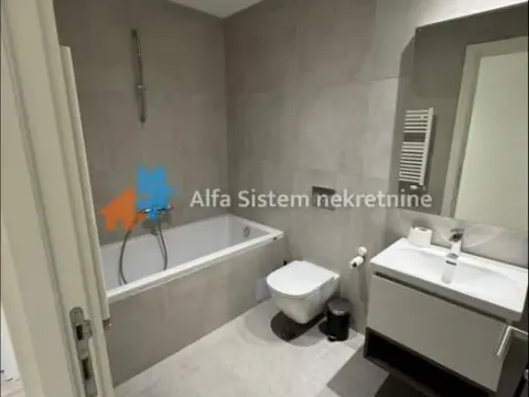 Izdavanje, četvorosoban stan, 110m², Savski Venac, Beograd - image 14