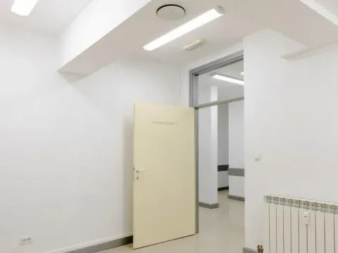 Sale, office space, 149m², Slavujev Venac, Zvezdara Sve Podlokacije - image 6