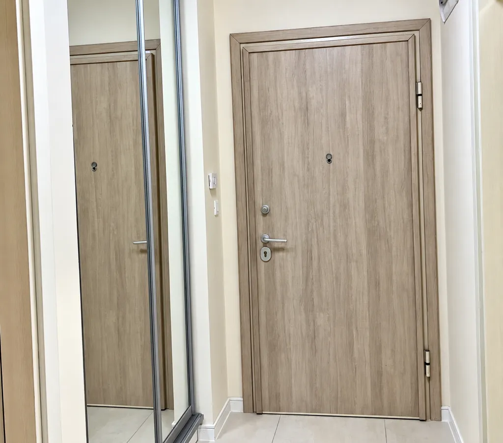 Izdavanje, jednosoban stan, 49m², Central Point, Podgorica