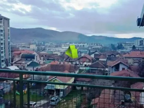 Sale, one bedroom apartment, 56m², Centar grada, Trstenik