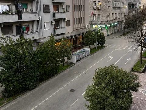 Prodaja, dvosoban stan, 68m², Centar, Podgorica - image 10