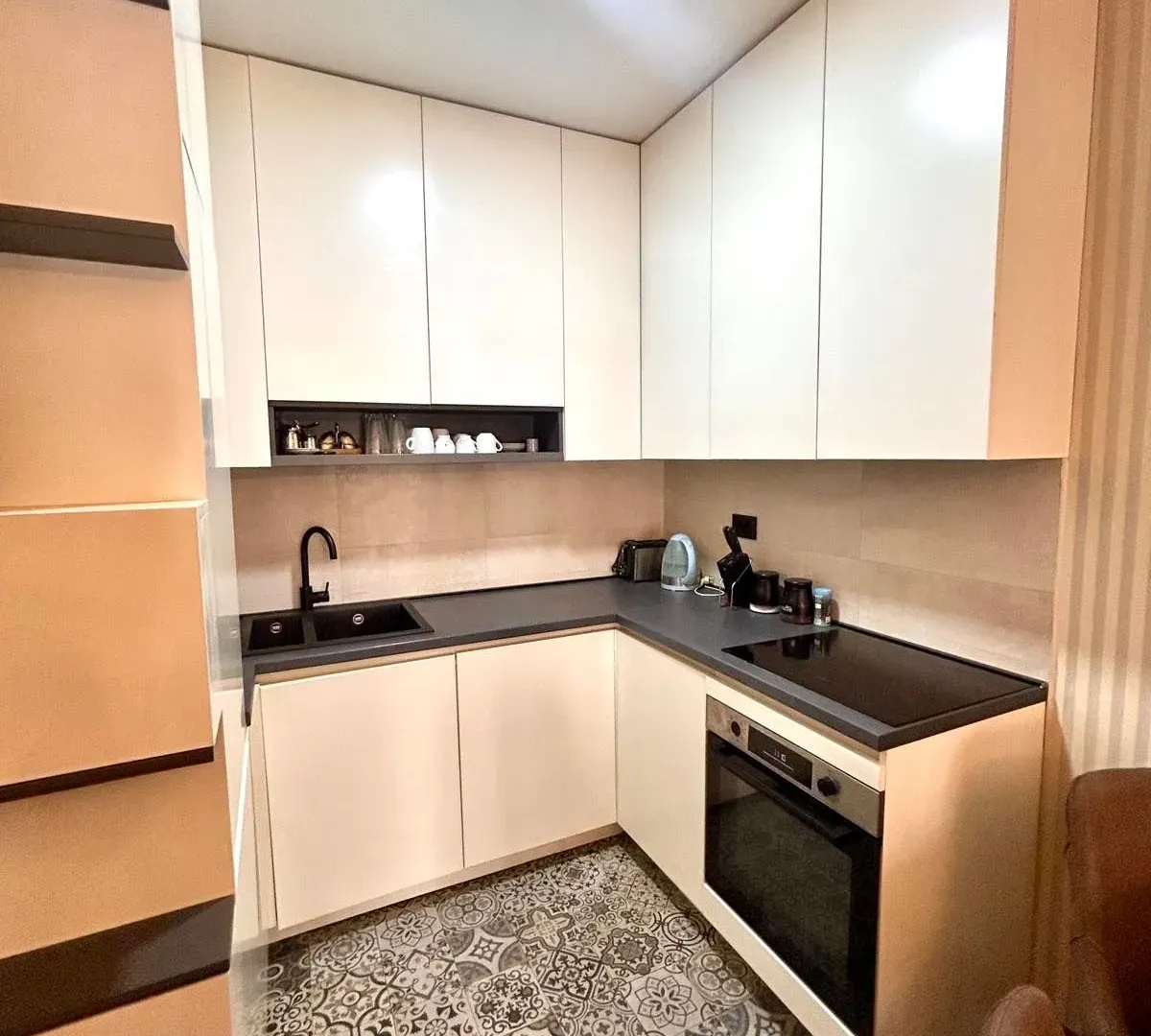 Izdavanje, jednosoban stan, 48m², Ljubović, Podgorica