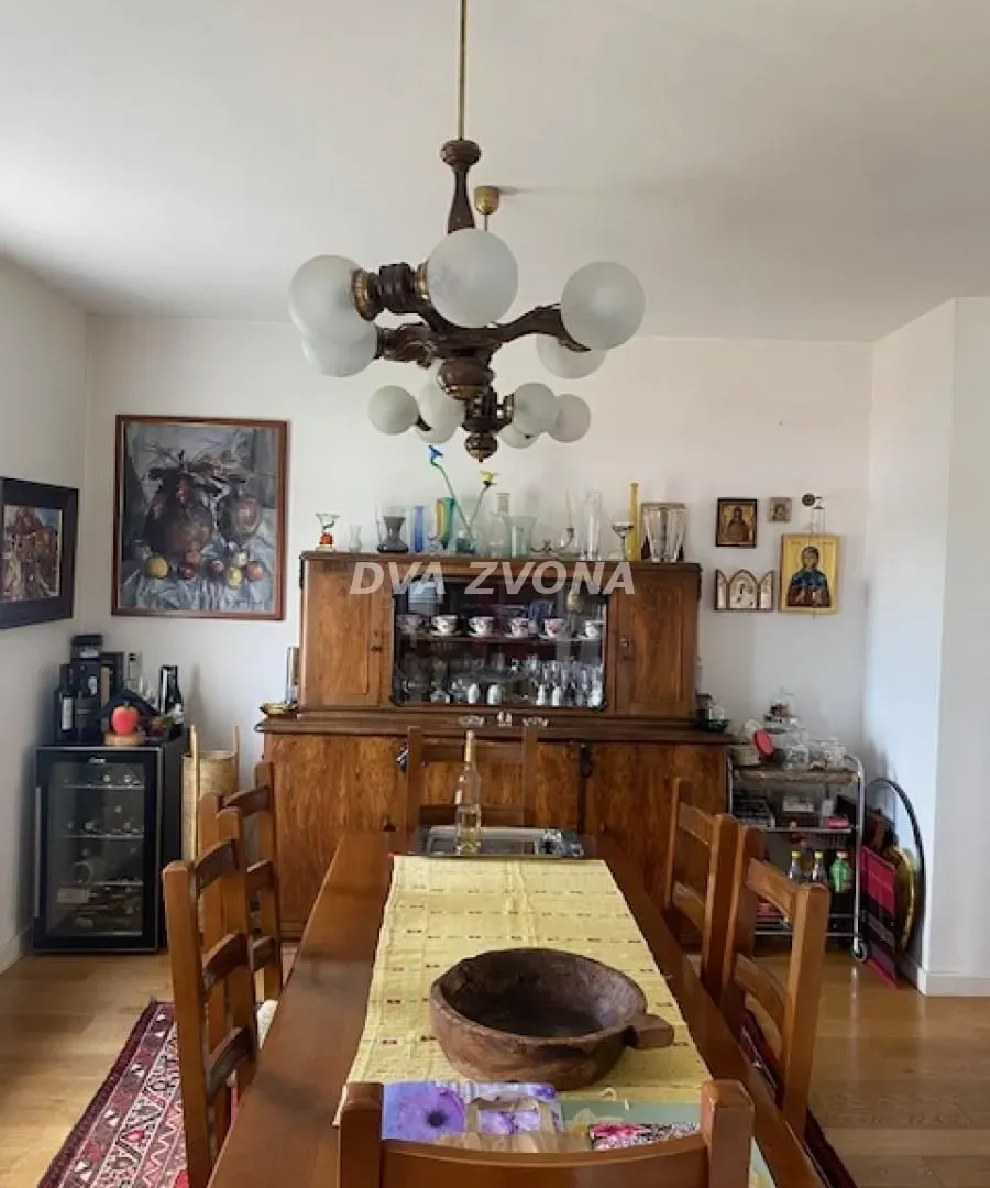 Prodaja, ugostiteljski objekat, 630m², Stari Slankamen, Inđija