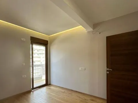 Prodaja, dvosoban stan, 140m², Budva, Crna Gora - image 5