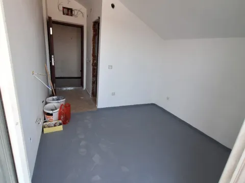 Rent, office space, 72m², Gornja Gorica, Podgorica - image 9