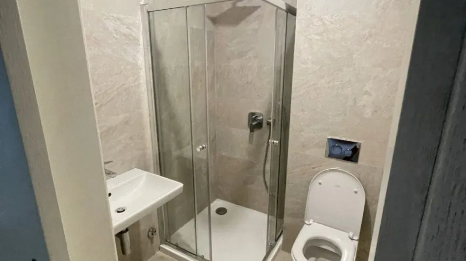 Prodaja, jednosoban stan, 52m², Škaljari, Kotor