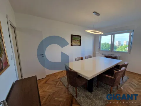 Prodaja, trosoban stan, 76m², Vračar, Šid - image 10