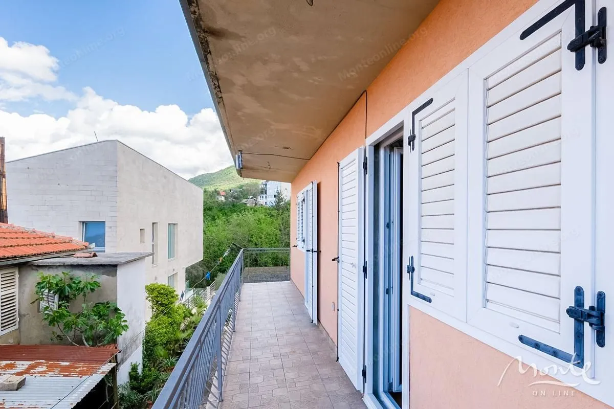 Prodaja, kuća, 119m², Tivat, Crna Gora