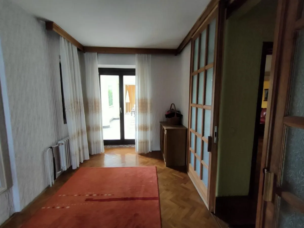 Rent, office space, 950m², Sremska Kamenica, Petrovaradin
