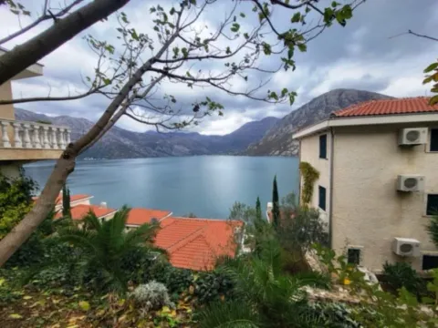 Prodaja, trosoban stan, 126m², Kostanjica, Kotor - image 11