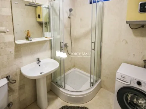 Prodaja, dvosoban stan, 107m², Herceg Novi, Crna Gora - image 9