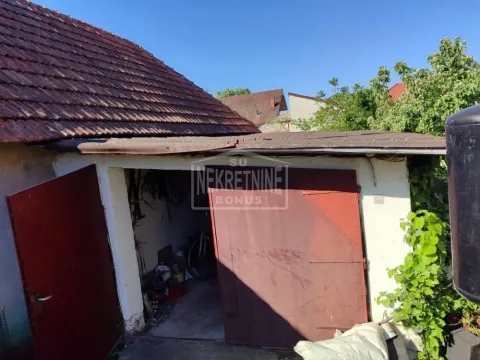 Sale, house, 149m², Mali Radanovac, Subotica - image 11