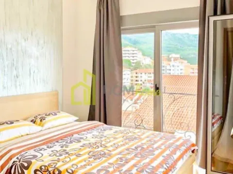 Sale, one bedroom apartment, 44m², Bečići, Budva - image 4