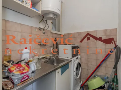 Rent, one bedroom apartment, 30m², Stari Grad, Beograd - image 9