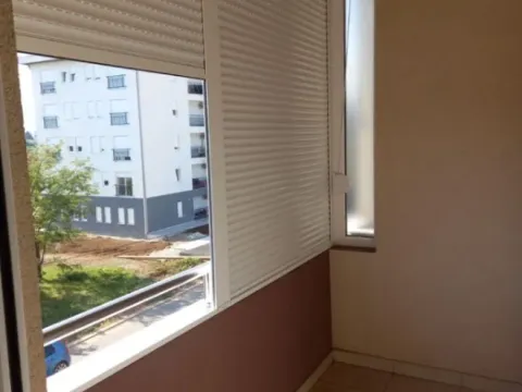 Izdavanje, jednosoban stan, 37m², Stari Aerodrom, Podgorica - image 5