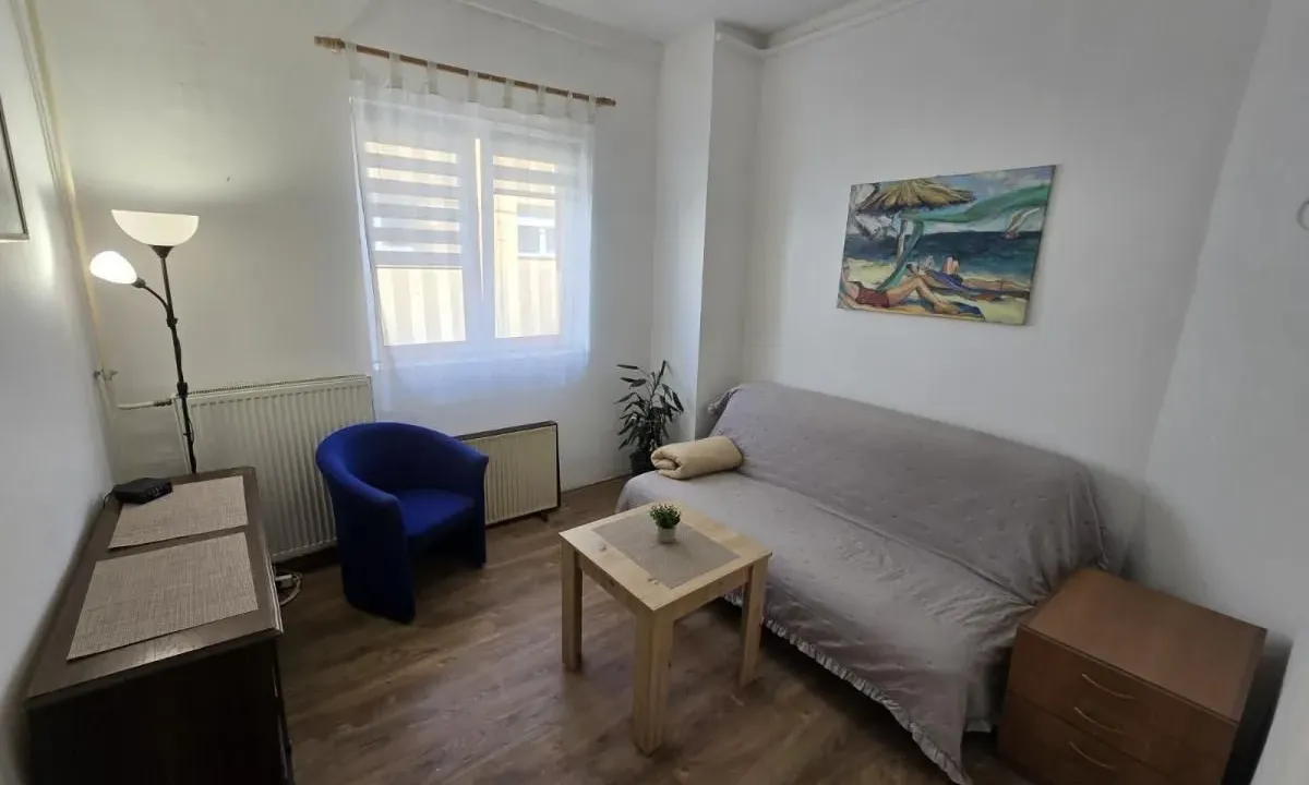Rent, studio apartment, 25m², Centar, Niš