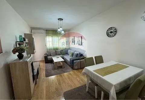 Izdavanje, jednosoban stan, 47m², Central Point, Podgorica - image 9