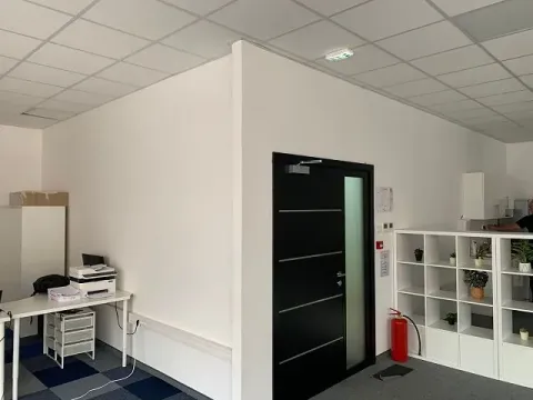 Izdavanje, poslovni prostor, 230m², Novi Beograd Sve Podlokacije, Beograd - image 7