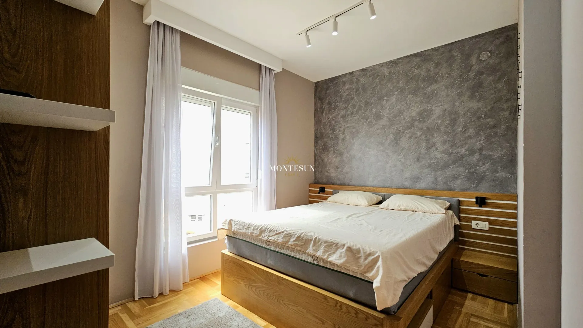 Rent, two bedroom apartment, 65m², Centar, Budva