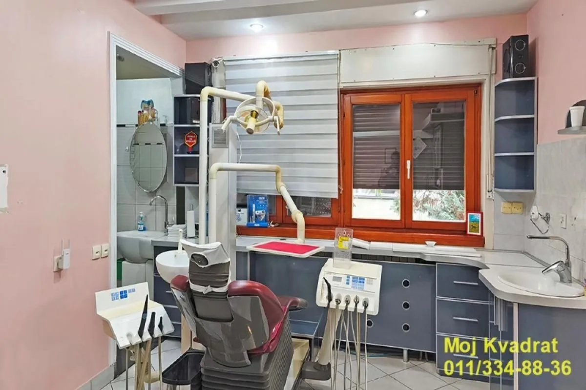 Sale, house, 200m², Banovo Brdo, Beograd