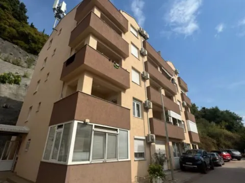 Sale, one bedroom apartment, 48m², Podkošljun, Budva