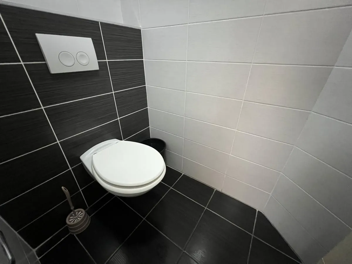 Rent, office space, 198m², Grbavica, Novi Sad Sve Podlokacije