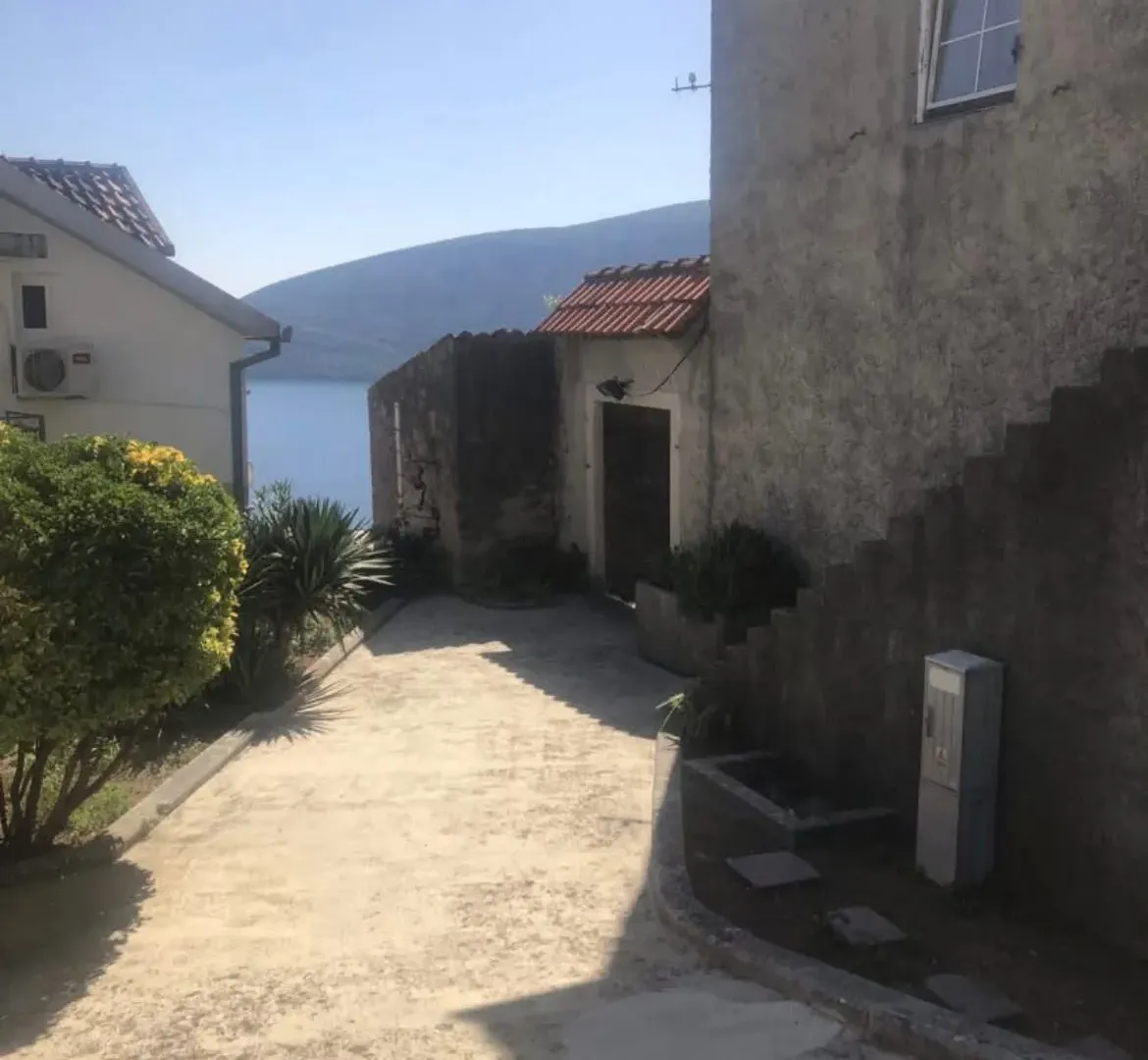 Prodaja, kuća, 314m², Centar, Herceg Novi