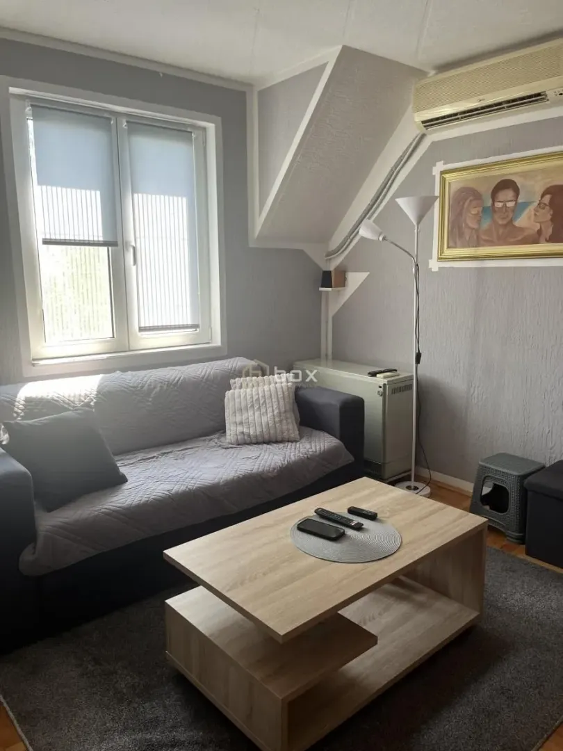 Prodaja, garsonjera, 25m², Pantelej, Niš