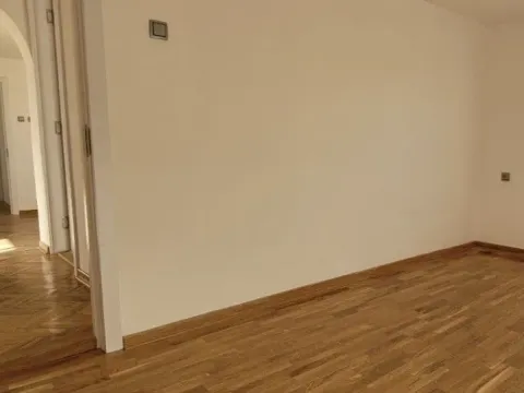 Sale, three bedroom apartment, 60m², Voždovac, Voždovac Sve Podlokacije - image 4