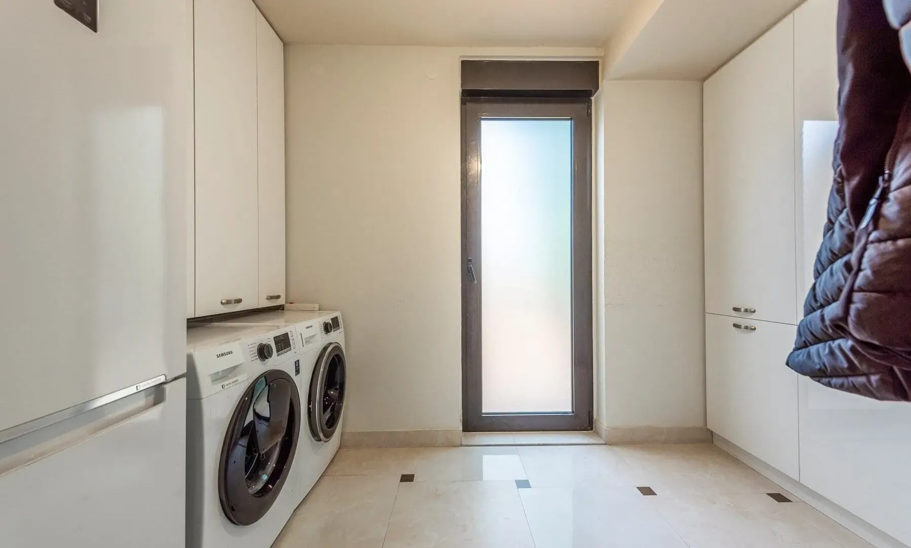Sale, three bedroom apartment, 200m², Podgorica, Crna Gora