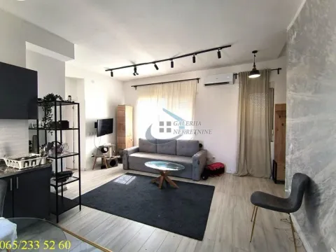 Prodaja, dvosoban stan, 48m², Stari Grad, Beograd