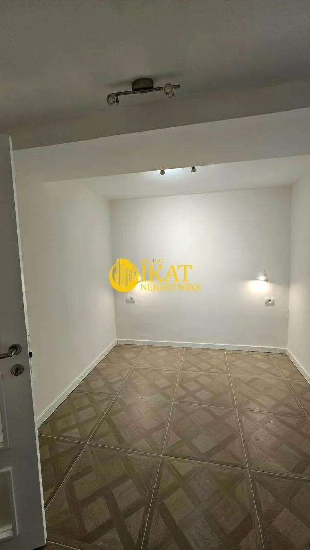 Rent, two bedroom apartment, 49m², Stari Grad, Beograd