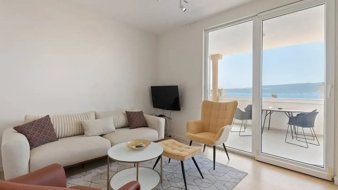 Sale, two bedroom apartment, 69m², Donja Lastva, Tivat