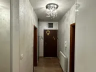 Prodaja, dvosoban stan, 90m², Gorica C, Podgorica - image 9