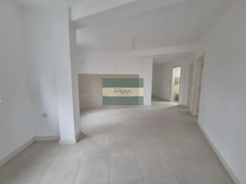 Izdavanje, četvorosoban stan, 97m², Centar, Paraćin - image 4