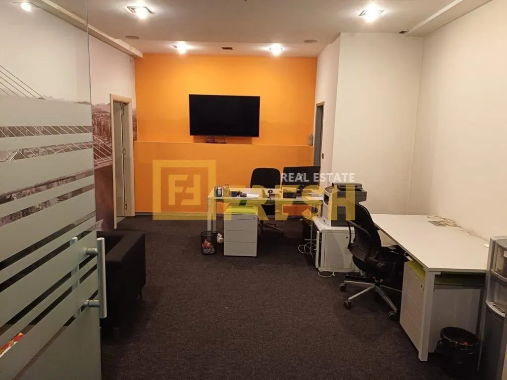 Rent, office space, 60m², Preko Morače, Podgorica