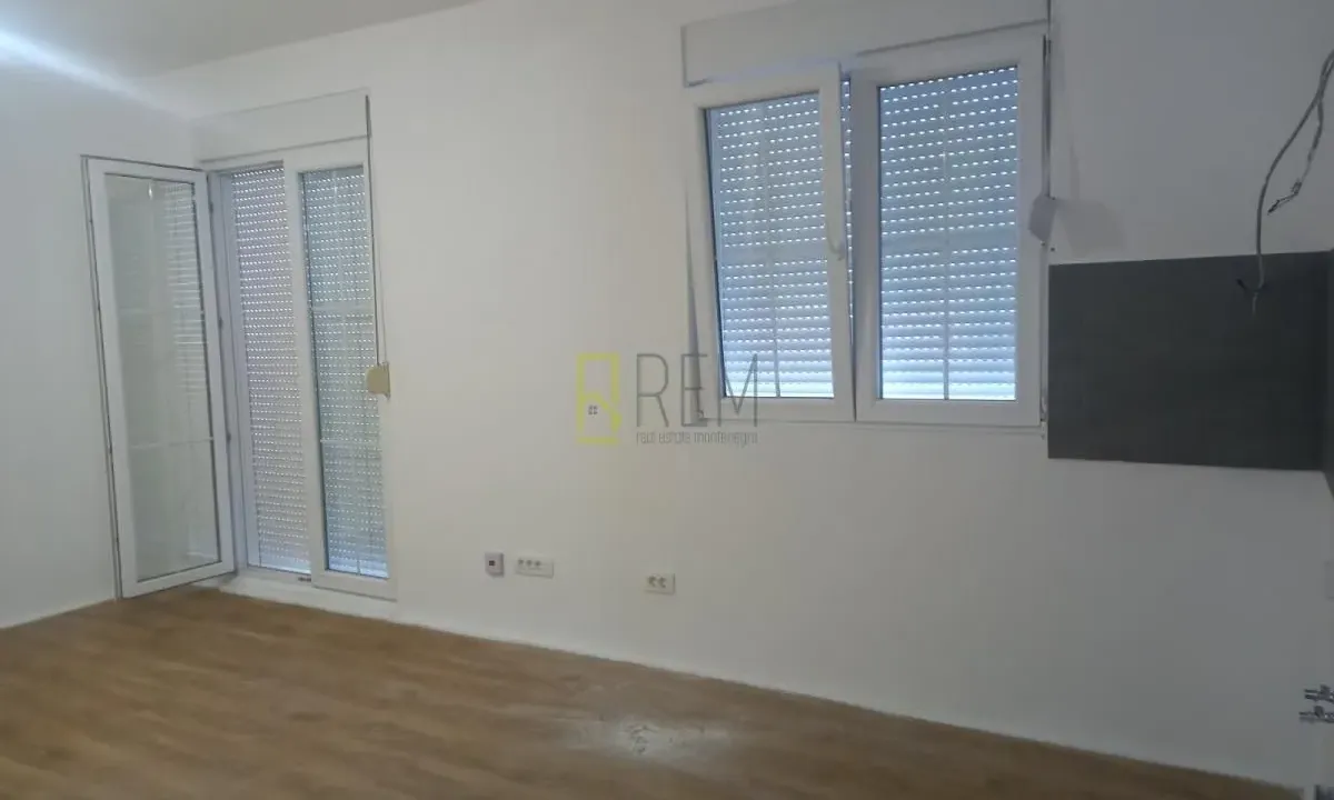 Sale, studio apartment, 25m², Cetinje, Crna Gora
