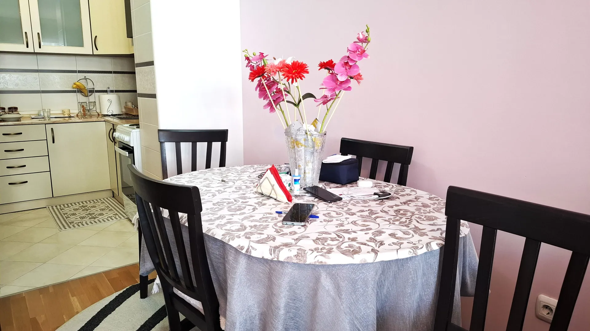 Prodaja, jednosoban stan, 47m², Centar, Bar