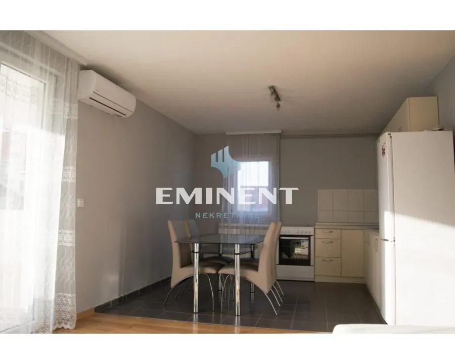 Sale, house, 200m², Ledine, Beograd