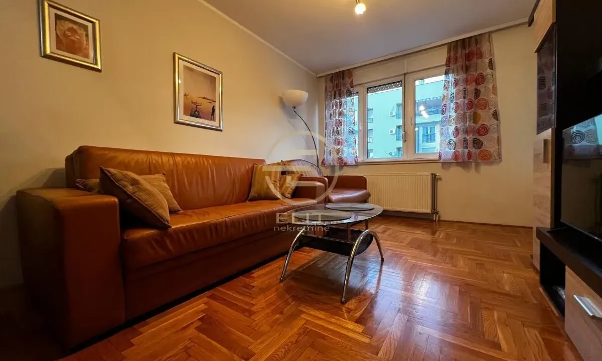Rent, two bedroom apartment, 49m², Grbavica, Novi Sad Sve Podlokacije