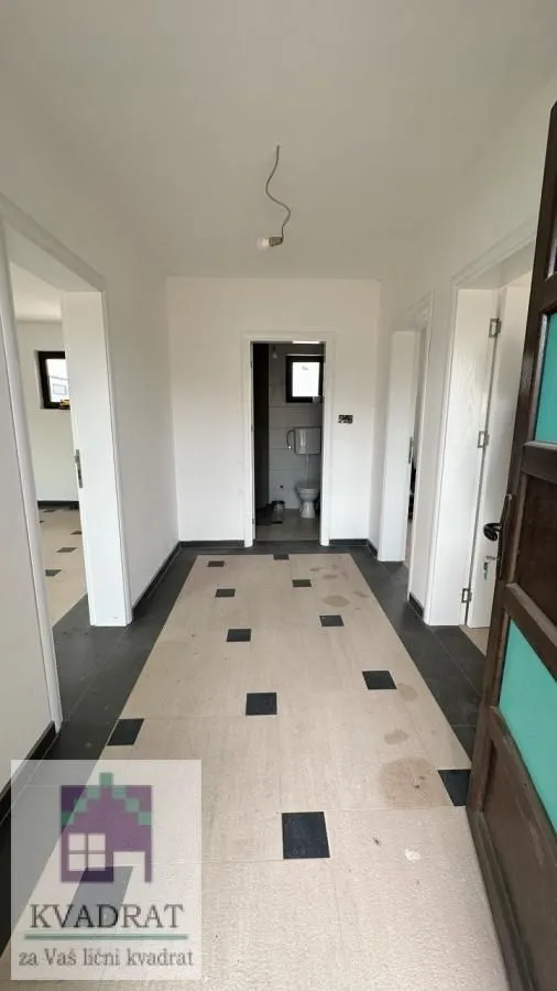 Rent, office space, 600m², Zvečka, Obrenovac