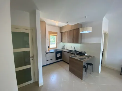 Sale, two bedroom apartment, 62m², Dobrota, Kotor - image 4