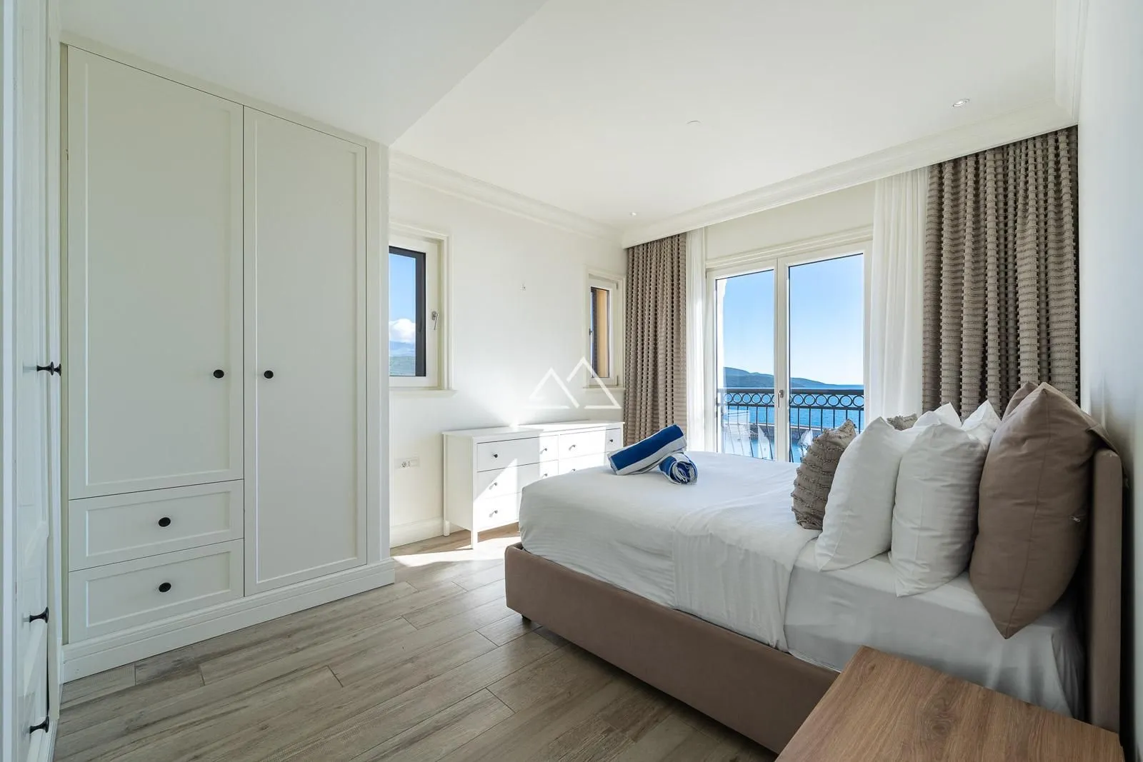 Prodaja, dvosoban stan, 113m², Luštica Bay, Tivat