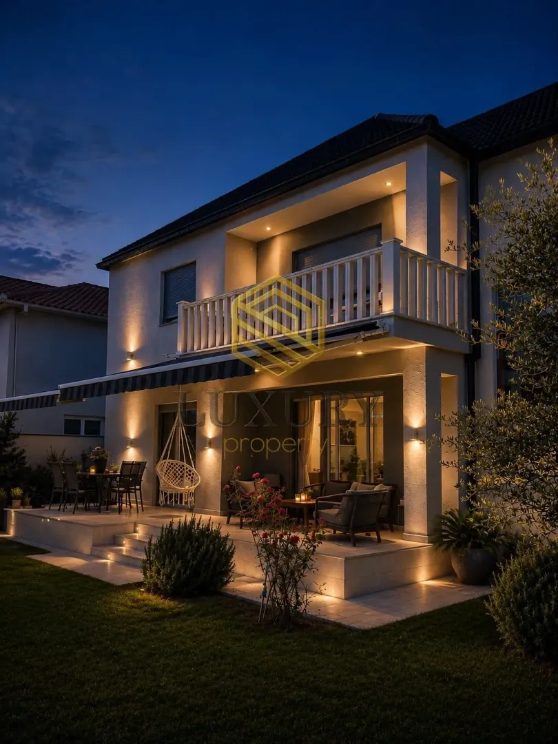 Izdavanje, kuća, 220m², Gornja Gorica, Podgorica