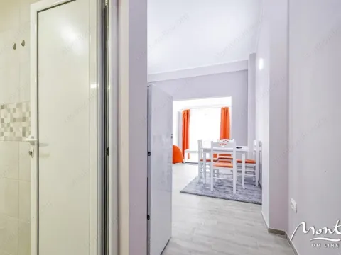 Prodaja, ugostiteljski objekat, 1256m2, Centar, Budva Prodaja, ugostiteljski objekat, 1256m2, Centar, Budva