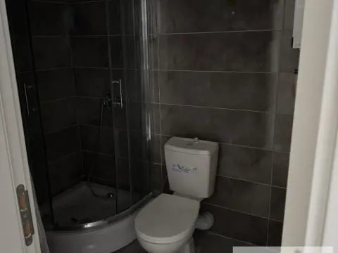 Prodaja, jednosoban stan, 35m², Centar, Stara Pazova - image 10